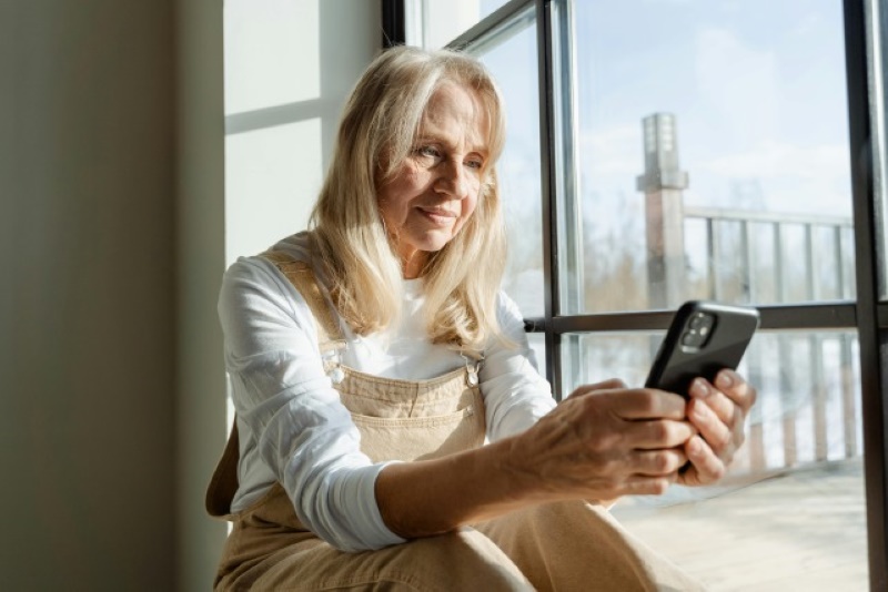 free cell phones for seniors in california