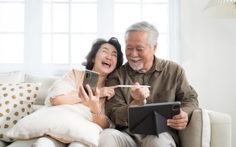 free phone with medicaid