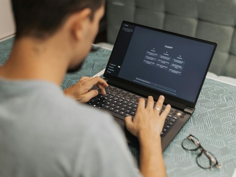 Lifeline free laptop for low income