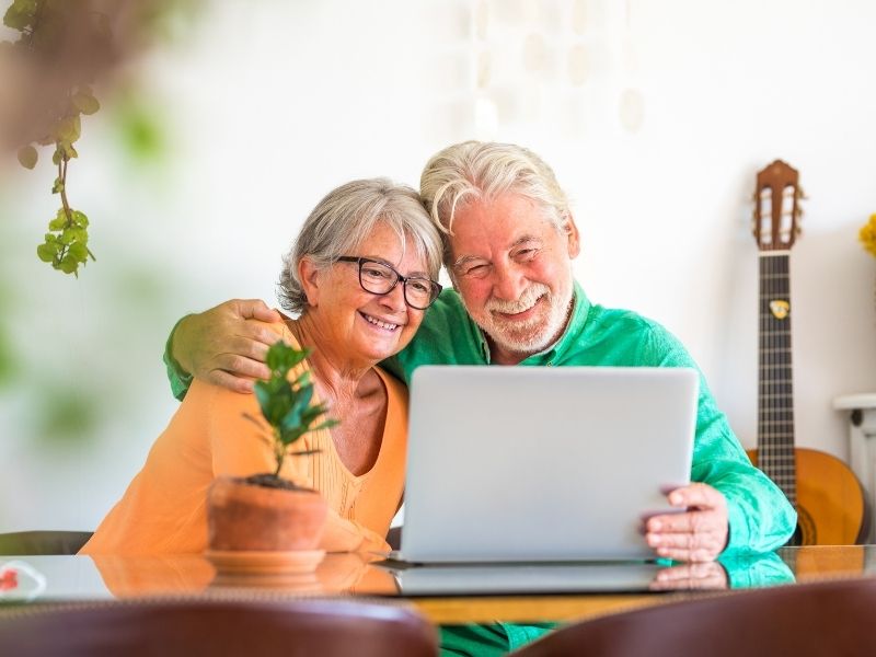free laptop for seniors