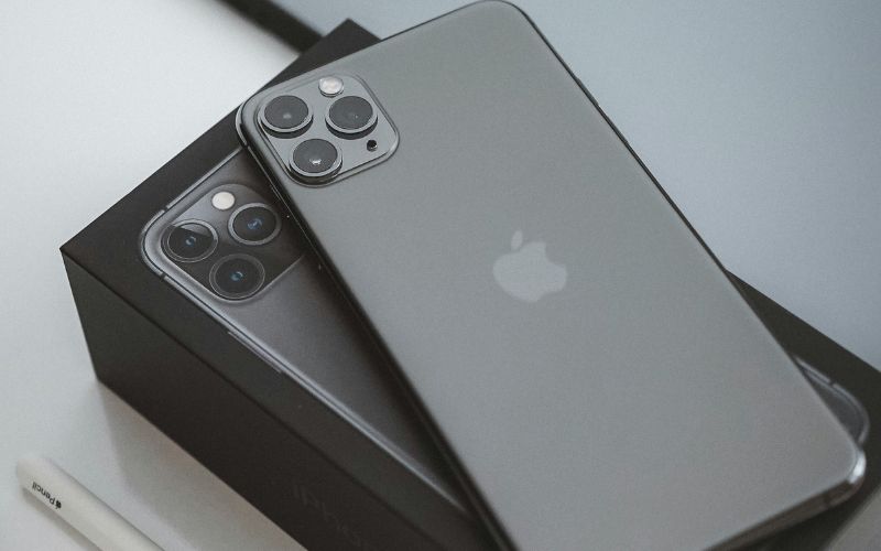 free-government-iphone-11-pro-max-claim-your-phone