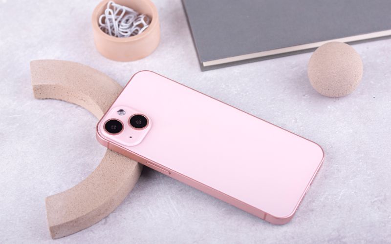 free-iphone-15-plus 1