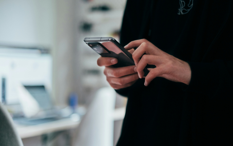 free-government-phone-samsung-tag-mobile