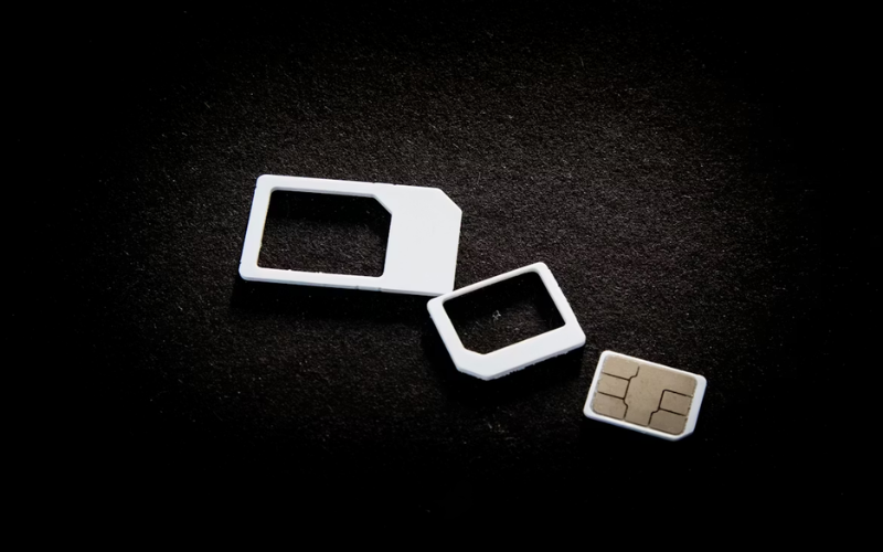 esim-vs-nano-sim-tag-mobile