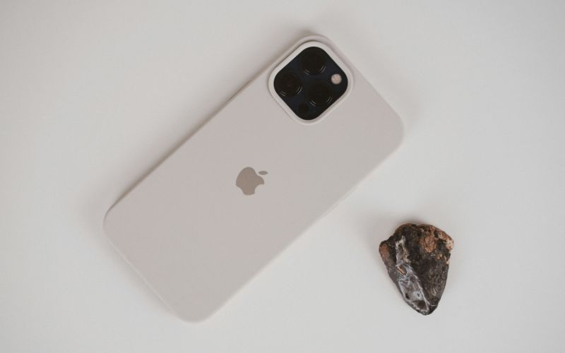 is-iphone-12-pro-max-esim-compatible-activate-esim