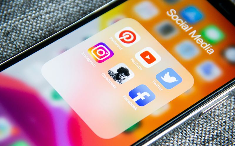 can-you-use-a-phone-without-a-sim-card-online-applications-1