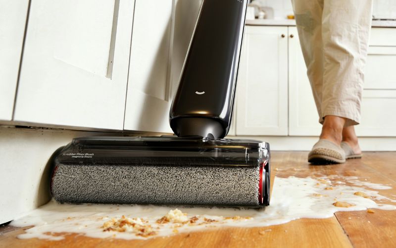 how-to-clean-hardwood-floors-cleaning-mistakes