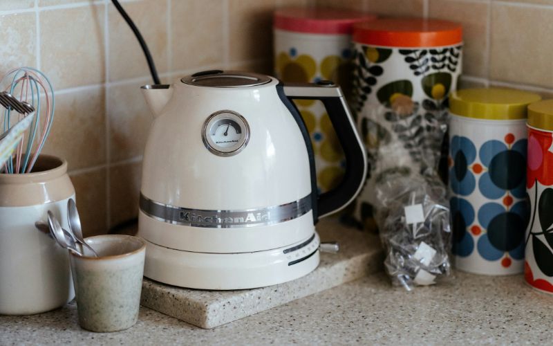 how-to-clean-tea-kettle-some-kinds