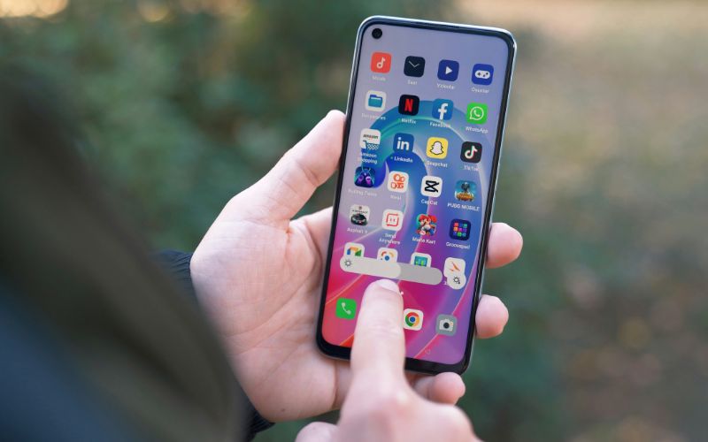 free-phone-and-service-when-you-switch-yes