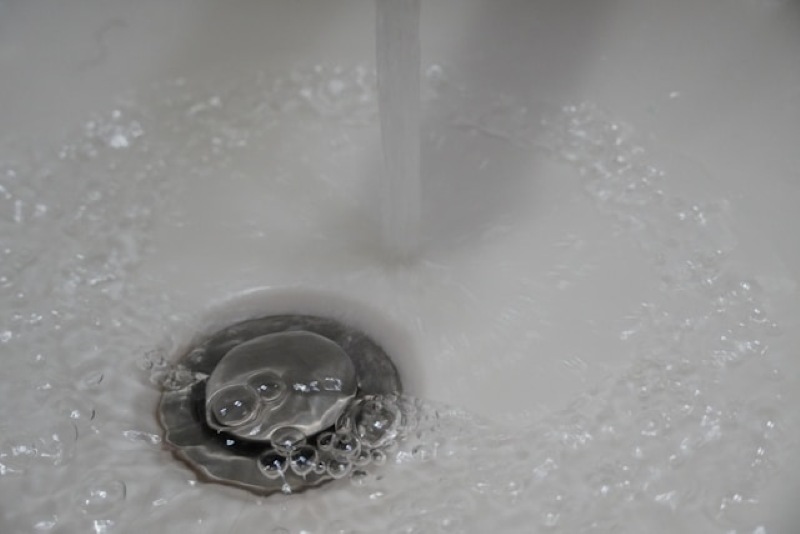 how-to-clean-a-sink-drain-for-each-location