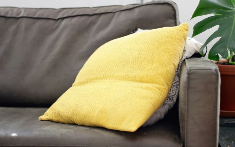 how-to-clean-microfiber-couch-how-often