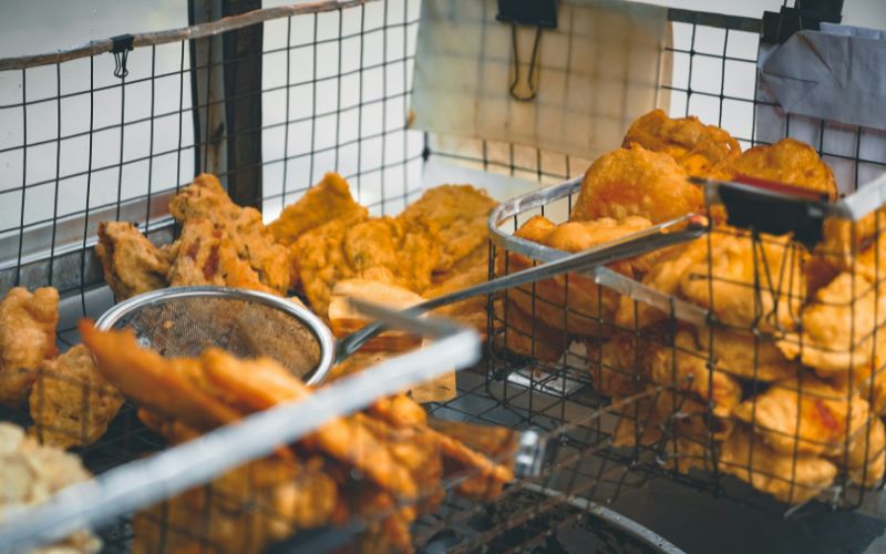 how-to-reheat-fried-chicken-the-best-way