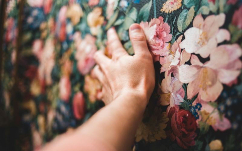 how-to-remove-wallpaper-step-by-step