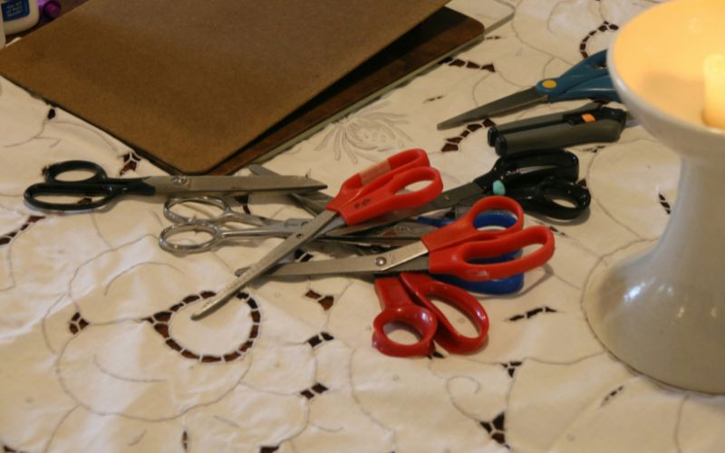 how-to-sharpen-scissors-sharpended-enough