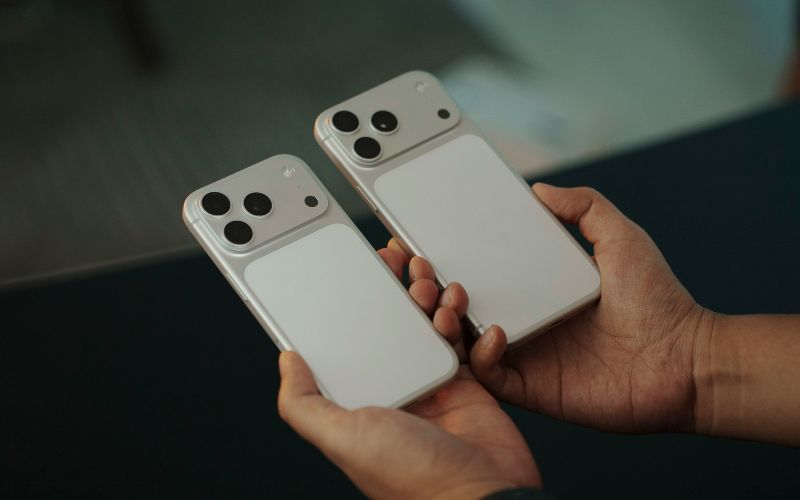 iphone-17-pro-vs-pro-max-which-is-better