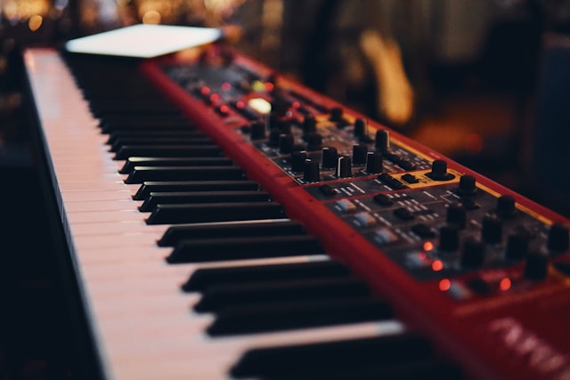 what-is-a-midi-keyboard-used-for