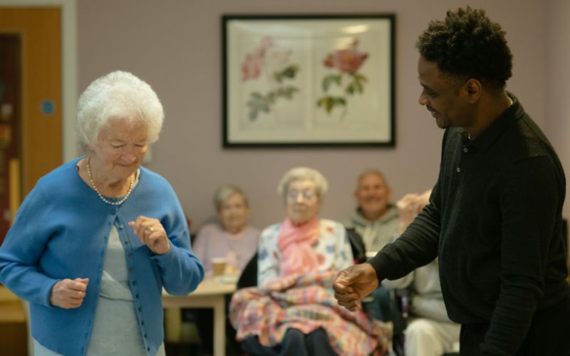 what-is-assisted-living-nursing-home