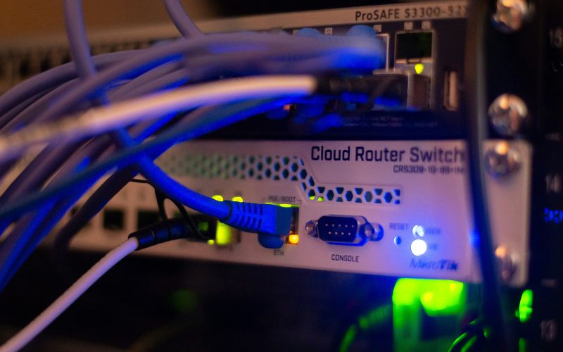 what-is-private-dns-compare-vs-public-dns
