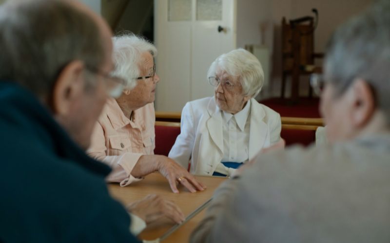 who-pays-for-assisted-living-what-is-assisted-living