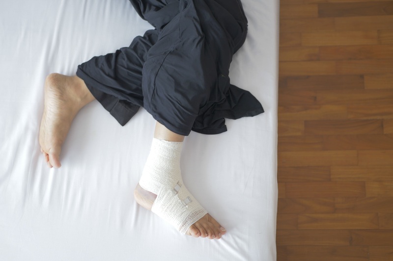 
how to heal a sprained ankle overnight 1