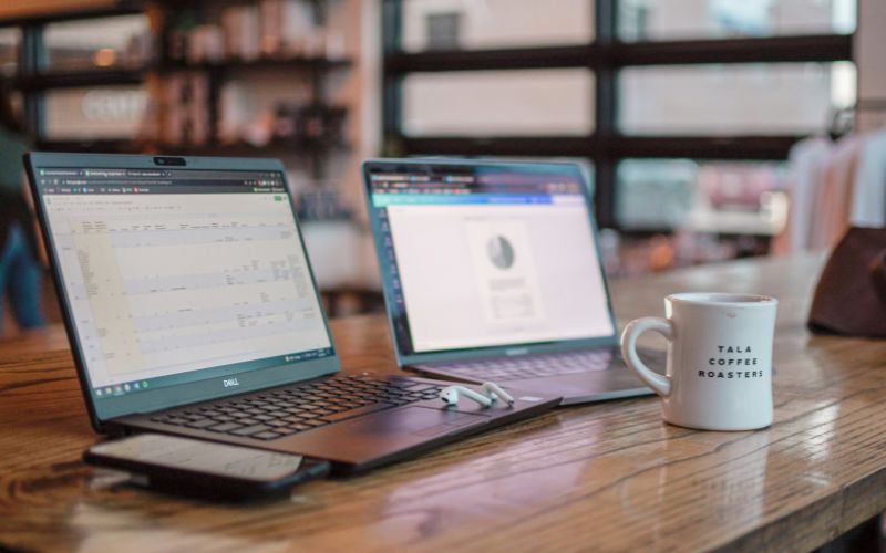 how-to-split-screen-on-chromebook-by-dragging-windows