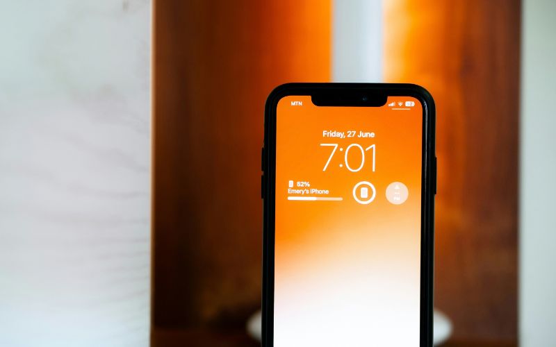 how-to-stop-phone-from-overheating-signs