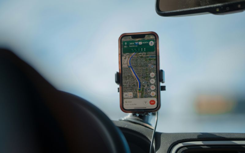 how-to-stop-sharing-location-without-them-knowing-what-happens
